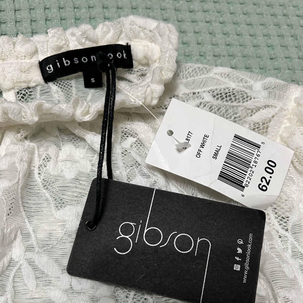 Gibson Off White Lace Blouse - Picture 6 of 7